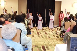 Dancers perform during the Catawba reunion.