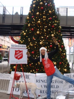 Ryan Althaus ringing a bell