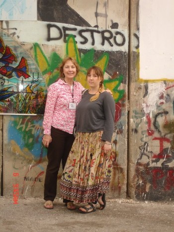 Anita Hendrix (left) and her daughter, Eva Hendrix-Shovlin.