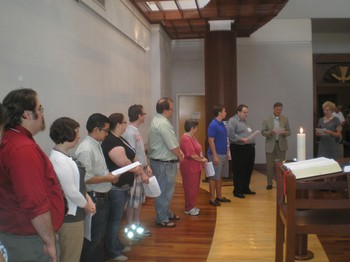 The nine pastoral residents in the 2013 class of “For Such a Time as This” are commissioned by Associate Stated Clerk Tom Hay and Presbyterian Mission Agency Executive Director Linda Valentine.