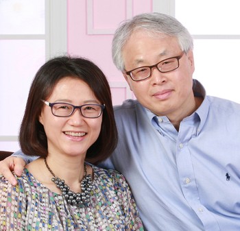 Rev. Myoung Ho Yang and Ji Yeon Yoo