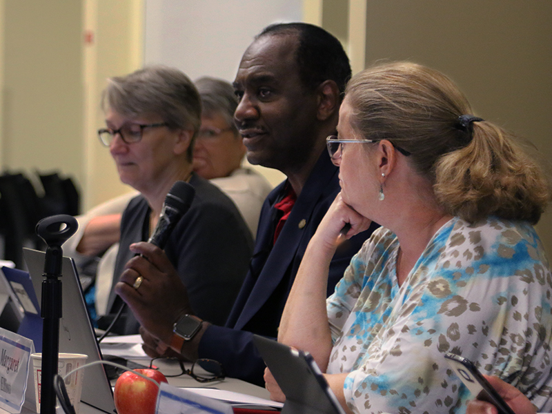 COGA member Sam Bonner asks a question during plenary. Photo by Randy Hobson.