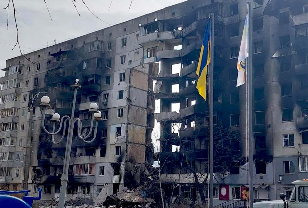 Borodianka settlement (Kyiv Oblast of Ukraine) after Russian shelling. Emergency Service of Ukraine with 60 volunteers from Kyiv removes rubble and searches dead bodies. Photo courtesy of Emergency Service of Ukraine and is licensed under the Creative Commons Attribution 4.0 International License.