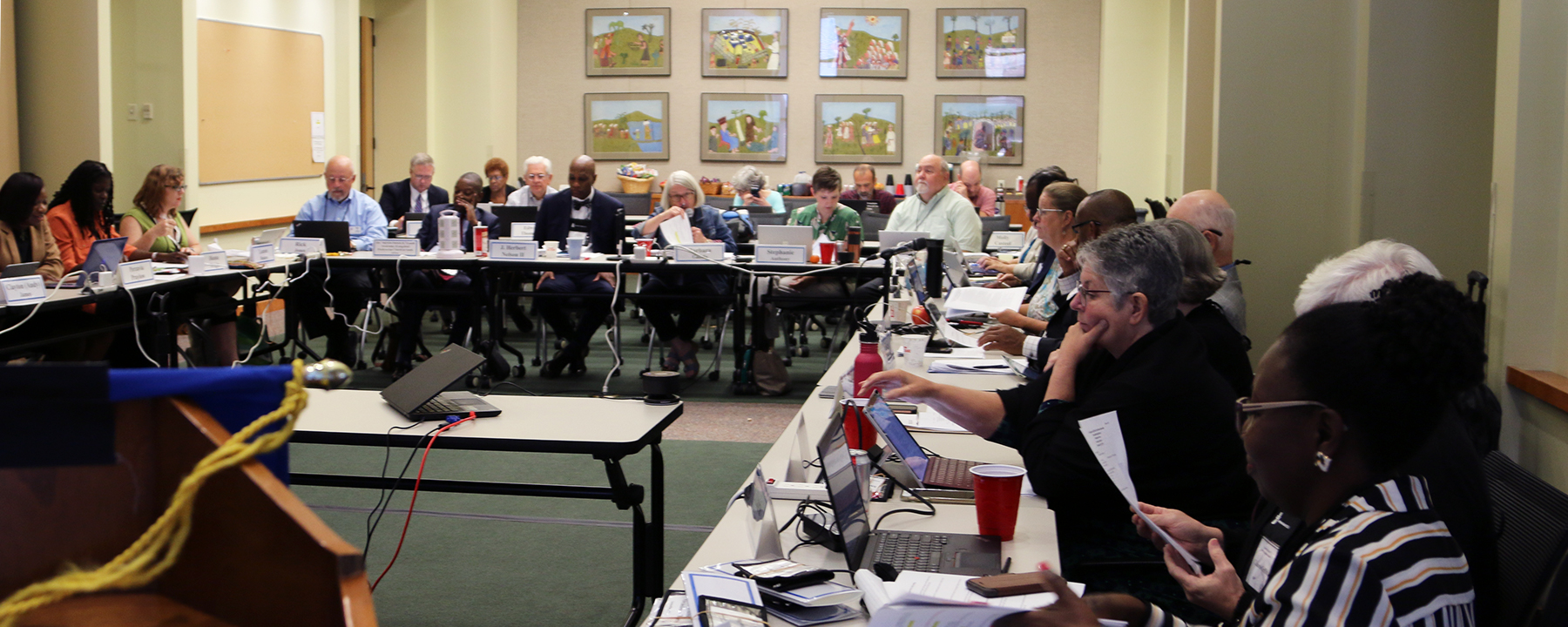 COGA celebra su reunión otoñal en el Centro Presbiteriano en Louisville. Foto de Randy Hobson.