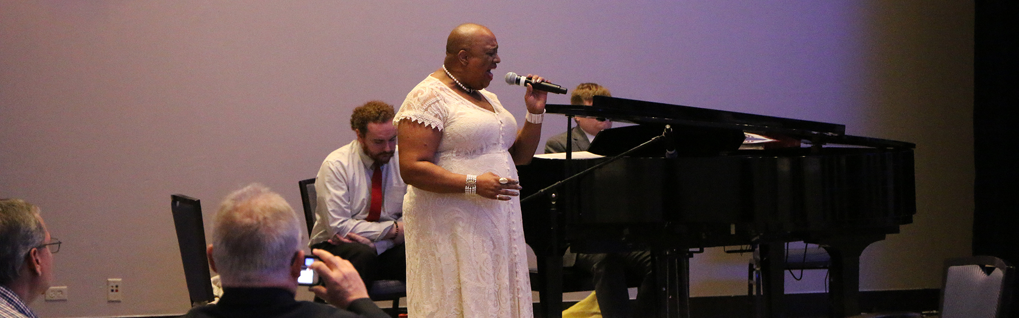 Leslie Connie was among the musicians participating in closing worship at the Mid Council Gathering in Chicago. Photo by Rick Jones