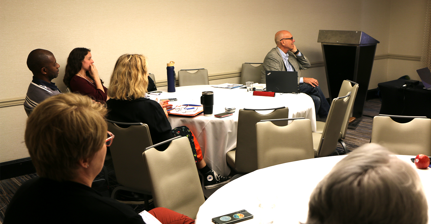 The Rev. Dr. Ray Jones III, director of Theology, Formation & Evangelism in the Presbyterian Mission Agency, leads the “Evangelism and Ministry in the 21st Century” workshop. (Photo by Randy Hobson)