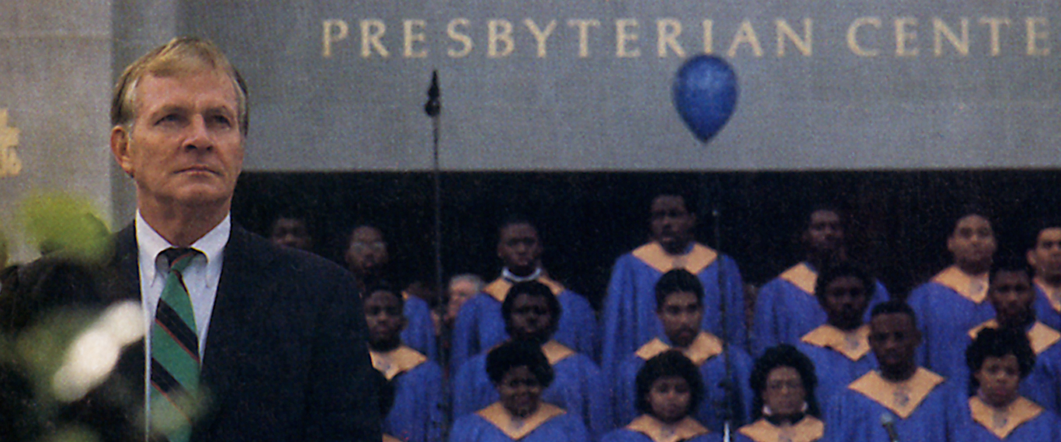 David A. Jones Sr., at the dedication of the Presbyterian Center in Louisville on October 29, 1988. Behind him is the Stillman College Choir. Photo by Eva Stimson.