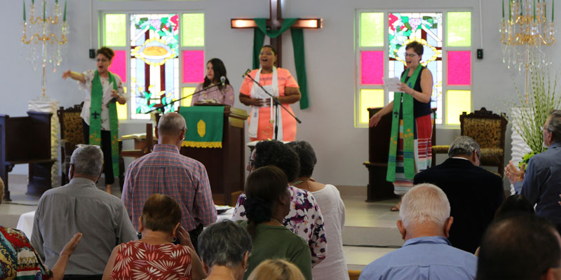 Worship in Puerto Rico